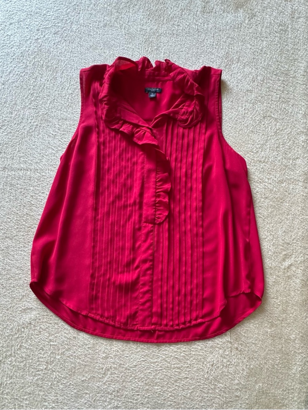 Ann Taylor Red Sleeveless Ruffle Pintuck Blouse